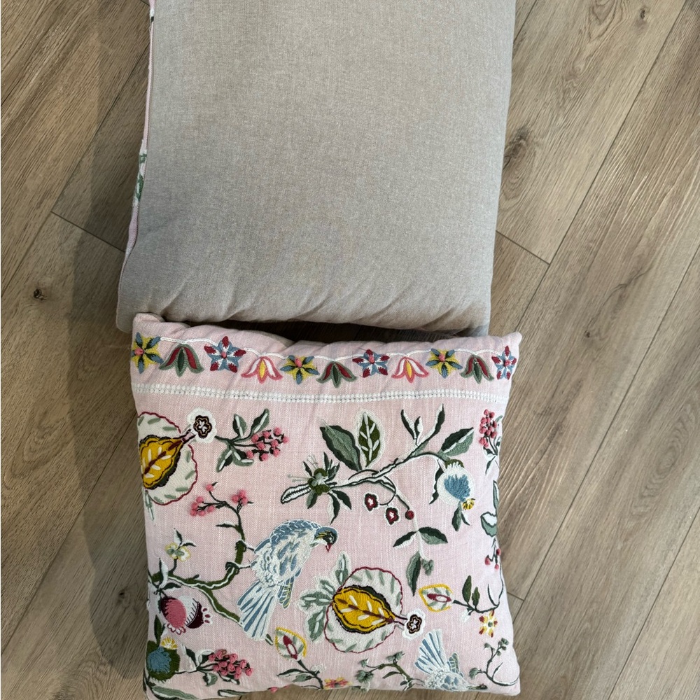 18” Crewel Embroidered Decorative Two Pillow Pink With Birds Floral Pomegranate - Picture 4 of 6